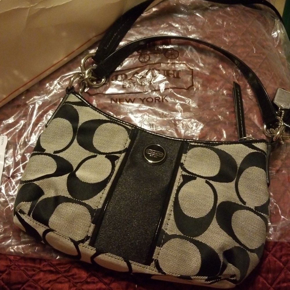 New Coach Demi Crossbody purse